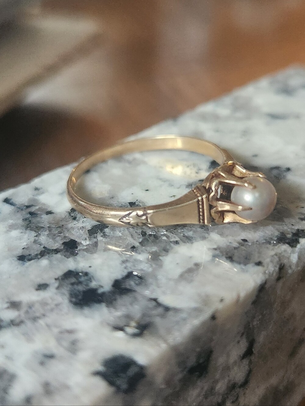 Antique 14k ylw gold Edwardian 6-prong buttercup setting natural pearl ring - Picture 15 of 16